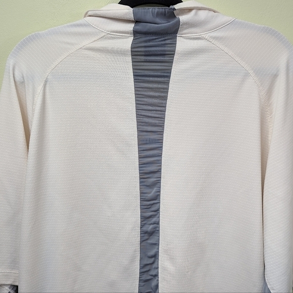 Nike Golf Men's Quarter Zip Short Sleeve Pull Over Sz XL - Picture 4 of 14